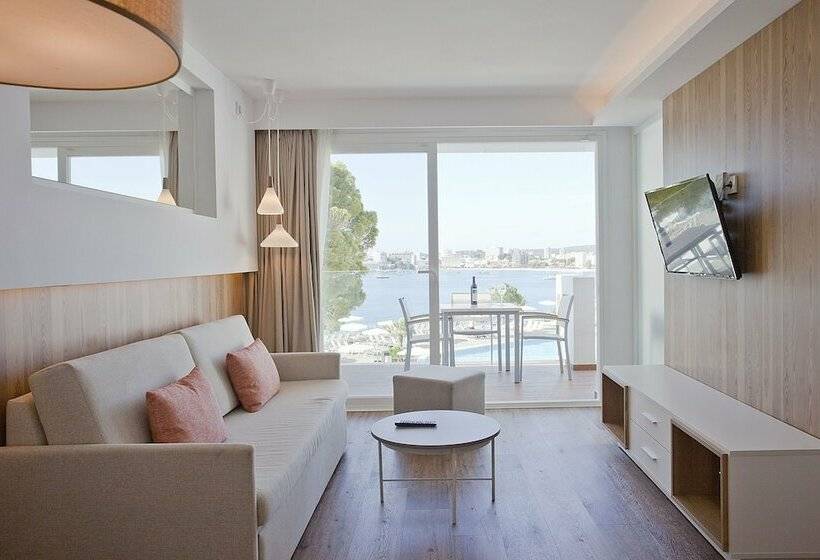 Апартаменты премиум класса с 1 спальней и видом на море, Aparthotel Ponent Mar