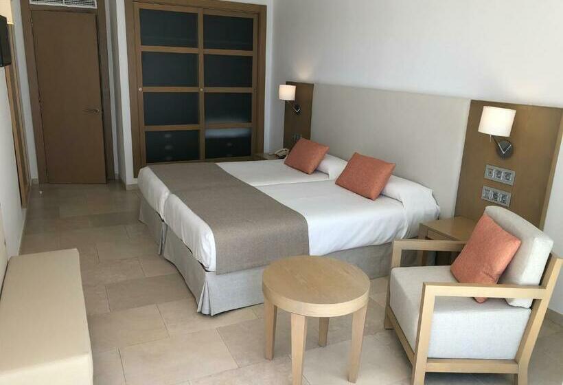Апартаменты Superior 1 Спальня Вид на Море, Aparthotel Ponent Mar