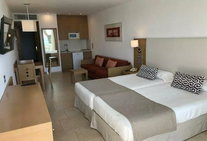Superior Studio mit Meerblick, Aparthotel Ponent Mar