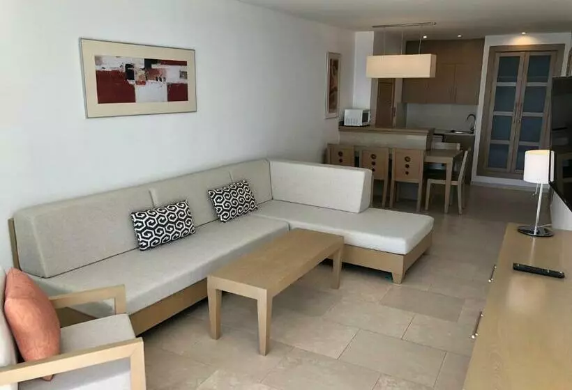 Superior Apartment 1 Schlafzimmer Meerblick, Aparthotel Ponent Mar