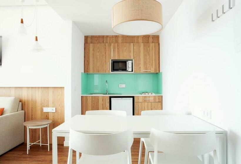 オーシャンビューデラックスステューディオ, Aparthotel Ponent Mar