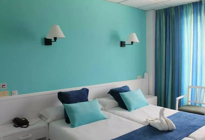 اتاق استاندارد با بالکن و چشم‌انداز دریا, Bahía De Alcudia Hotel & Spa