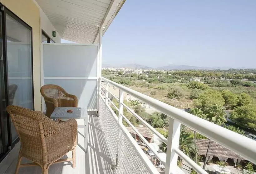 سوئیت جونیور با چشم‌انداز کوهستان, Bahía De Alcudia Hotel & Spa