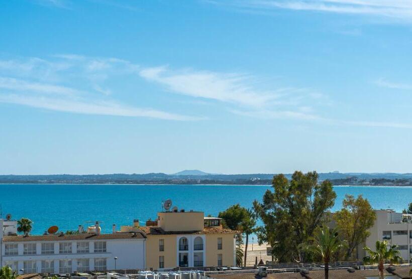 Номер Deluxe Вид на Море Боковой, Bahía De Alcudia Hotel & Spa