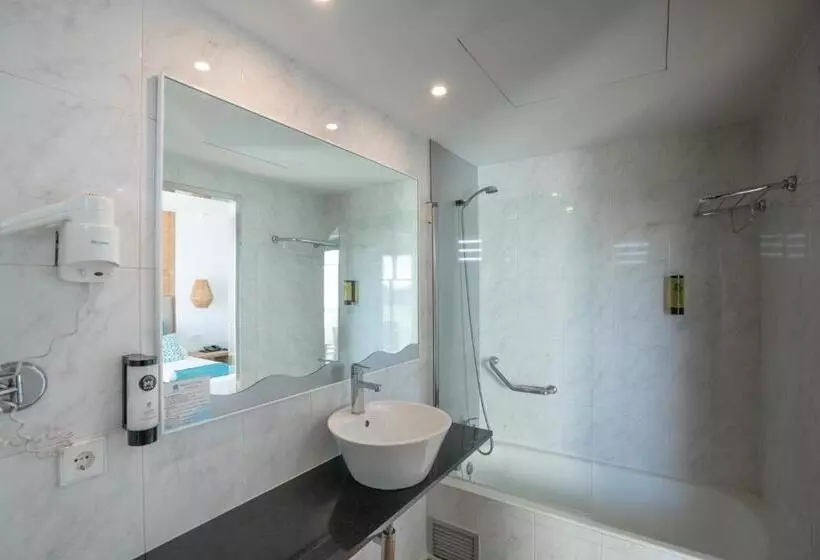 اتاق استاندارد با چشم‌انداز باغ, Bahía De Alcudia Hotel & Spa