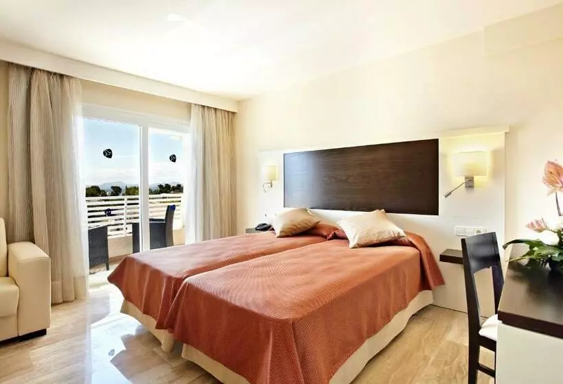 استودیوی استاندارد, Grupotel Port D´alcudia