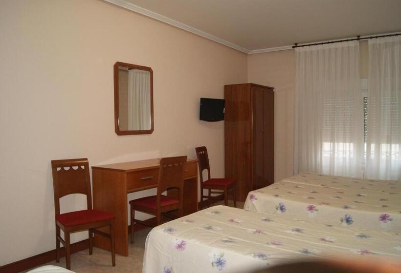 4인용 스탠다드 룸, Hostal Hermanos Gutierrez