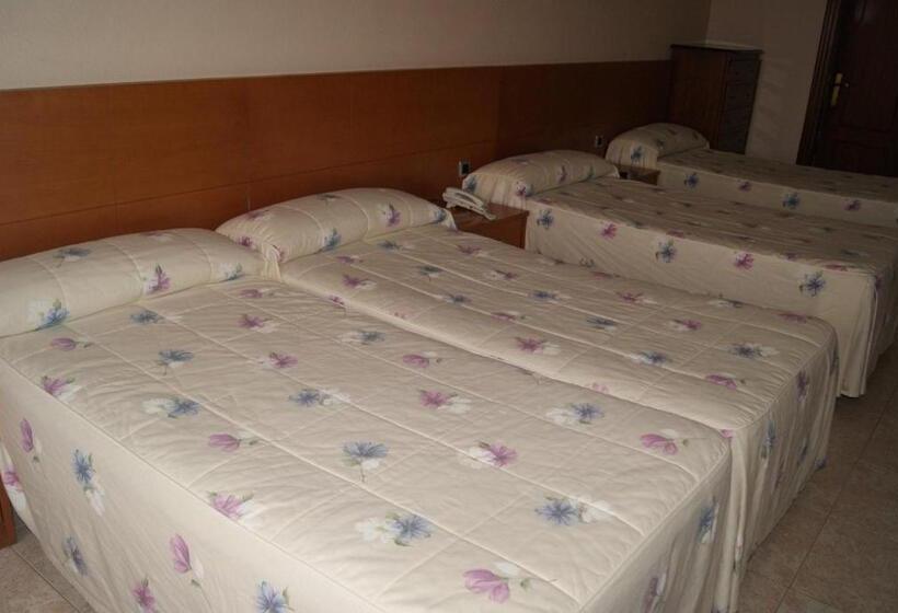 四人标准间, Hostal Hermanos Gutierrez