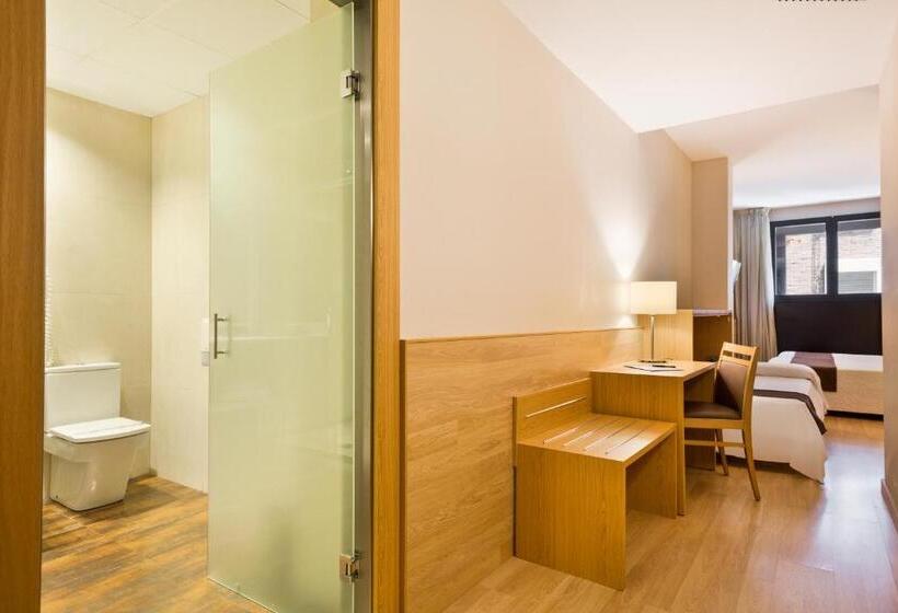 اتاق استاندارد چهار تخته, Acta Azul Barcelona