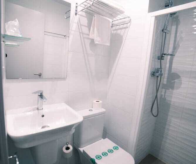 اتاق استاندارد, Alguer Camp Nou