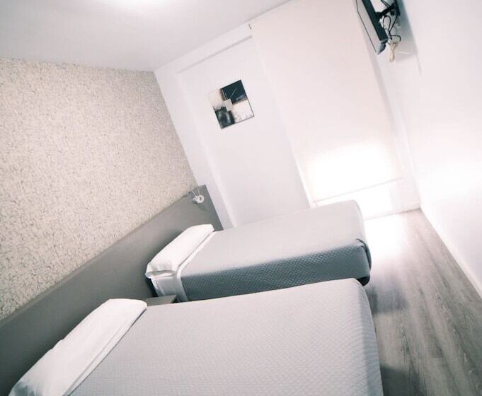 اتاق استاندارد, Alguer Camp Nou