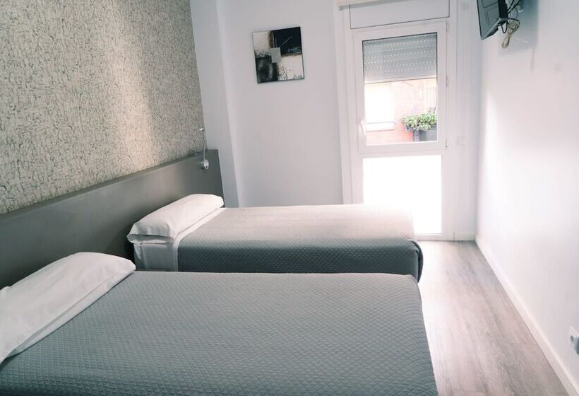 اتاق استاندارد, Alguer Camp Nou