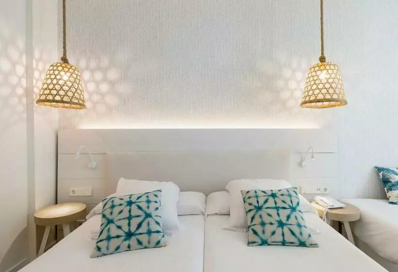 Comfort-huone, Leonardo Royal Hotel Ibiza Santa Eulalia