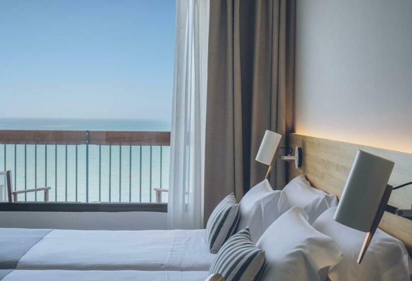 غرفة ديلوكس مطلّة علي البحر, Aya Seahotel   Adults Only