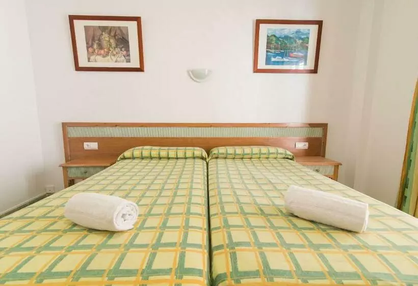 اتاق استاندارد یک نفره, Azuline Hotel S Anfora & Fleming