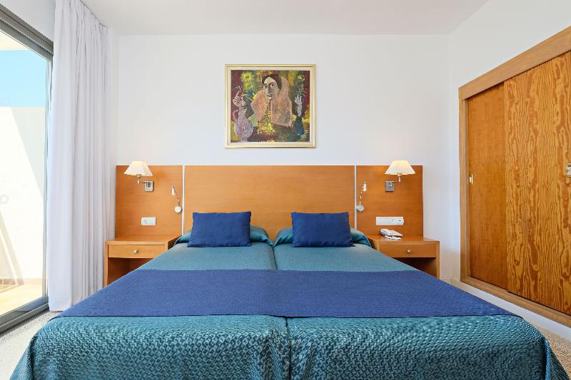غرفة قياسية مطلّة علي حمام السباحة, Azuline Hotel S Anfora & Fleming