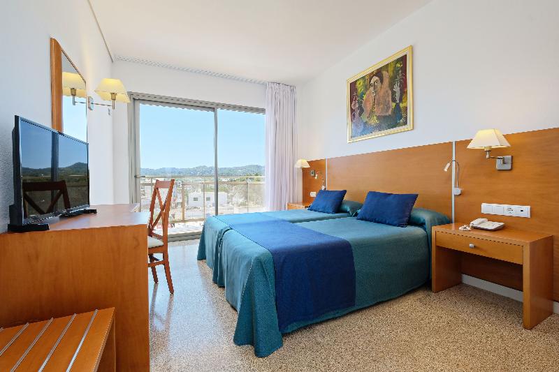 اتاق استاندارد با چشمانداز استخر, Azuline Hotel S Anfora & Fleming