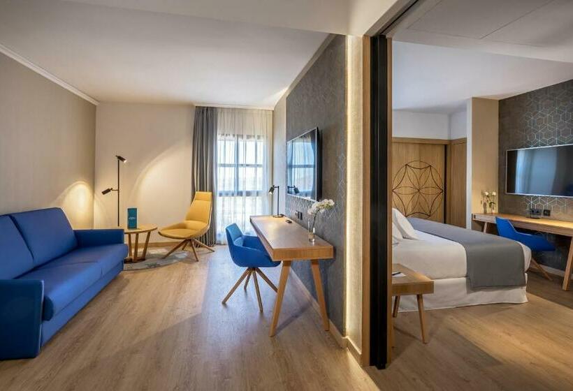 سوییت جونیور, Barcelo  Caceres V Centenario