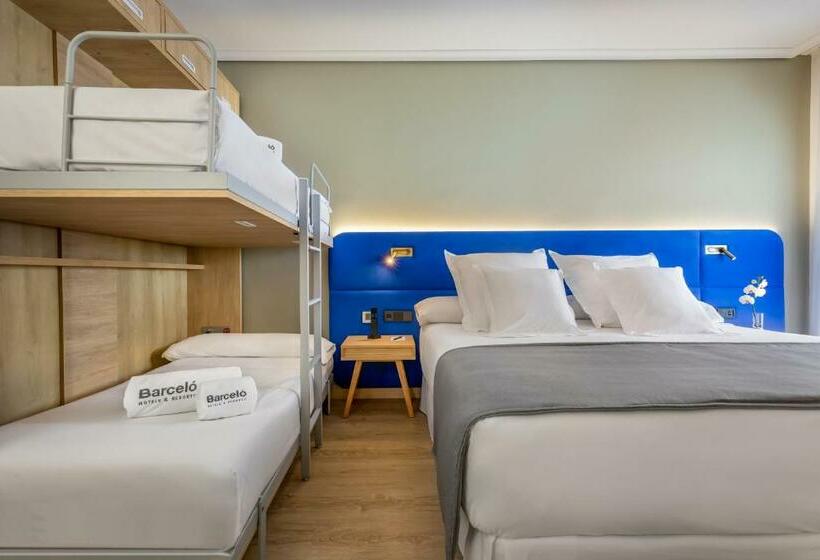 اتاق خانوادگی با تختخواب سفری, Barcelo  Caceres V Centenario