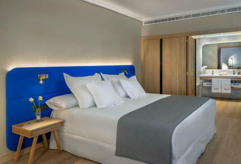 سوییت جونیور, Barcelo  Caceres V Centenario