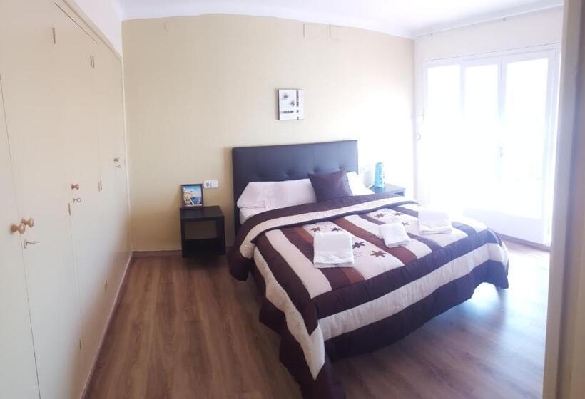 غرفة قياسية مطلّة علي البحر, Beach Playa