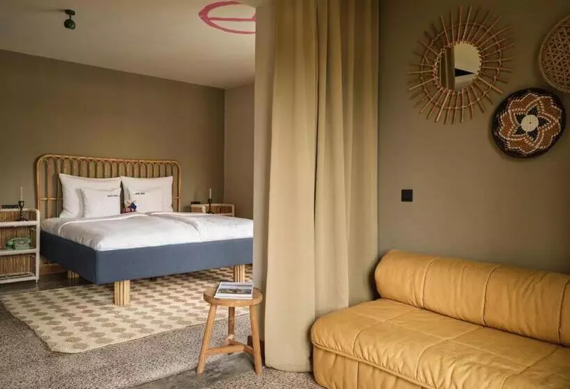 سوییت با چشم‌انداز جانبی دریا, Bikini Island & Mountain Port De Soller Adults Only