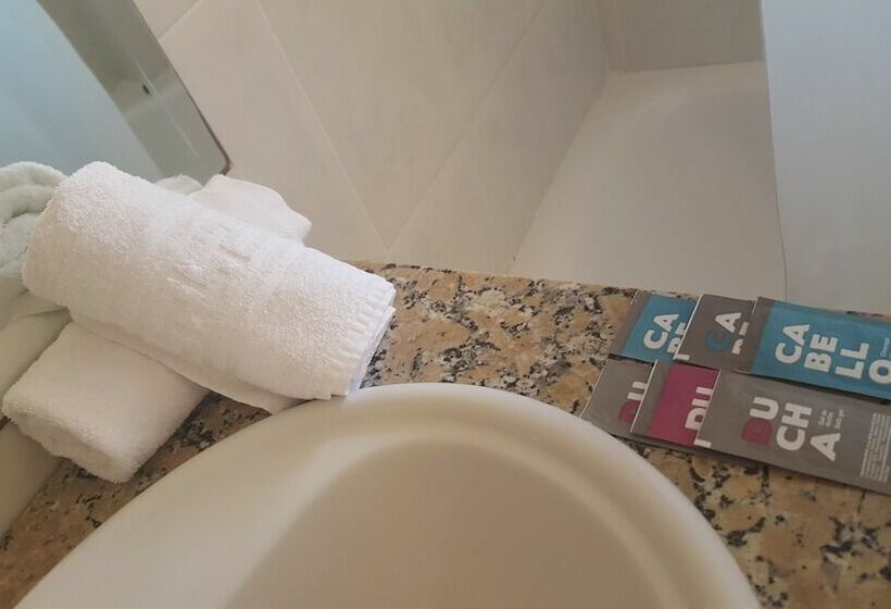 四人标准间, Bon Repos