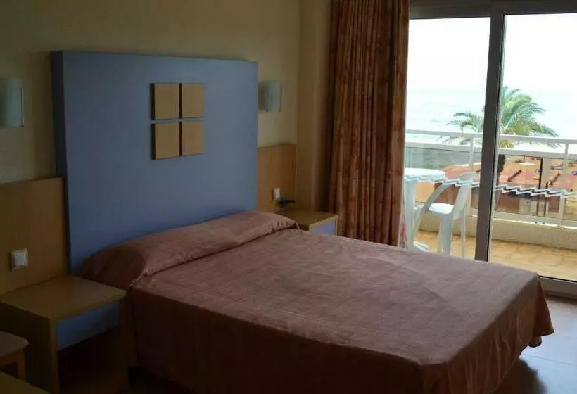 スタンダードルーム, Caprici Beach Hotel & Spa