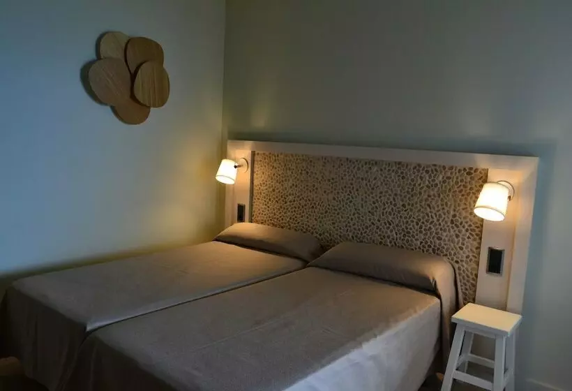 スタンダードルーム, Caprici Beach Hotel & Spa
