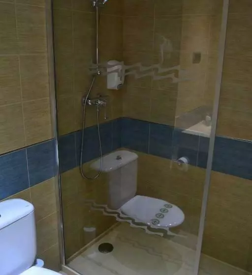 スタンダード４人部屋, Caprici Beach Hotel & Spa