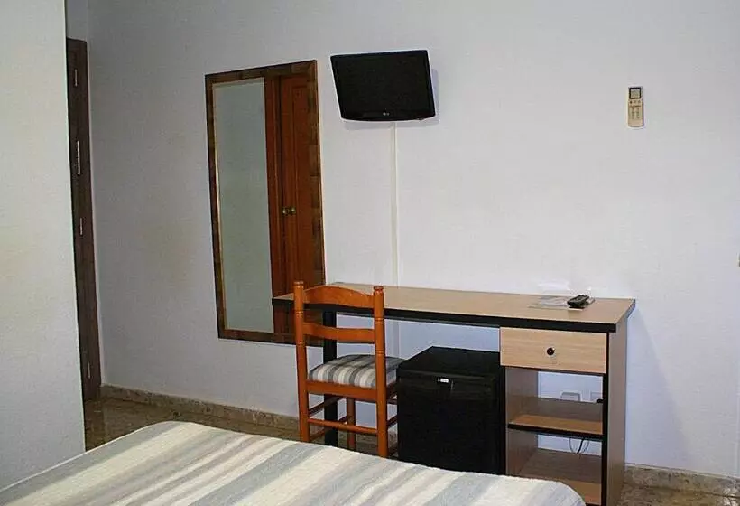 Standard Single Room, Carabela 2