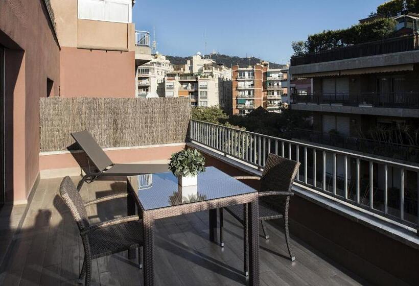 Premium room with terrace, Catalonia Castellnou