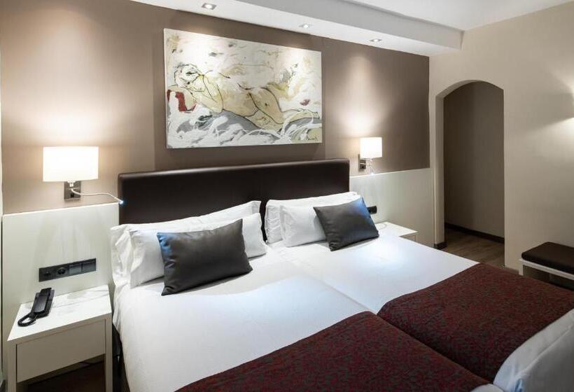 חדר סטנדרט עם מרפסת, Catalonia Castellnou