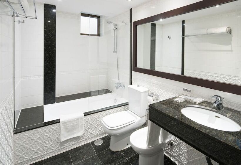 Номер Стандарт, Catalonia Roma