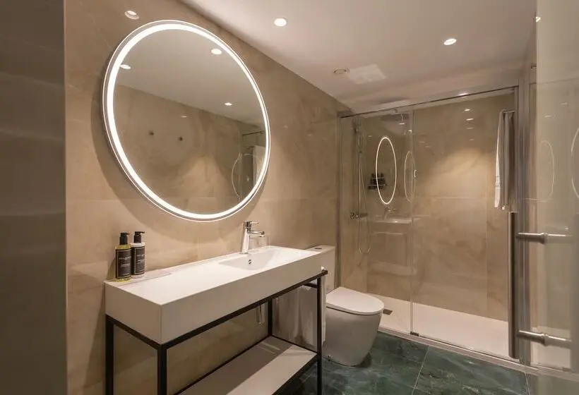 اتاق استاندارد یک نفره, Eurostars Cristal Palace