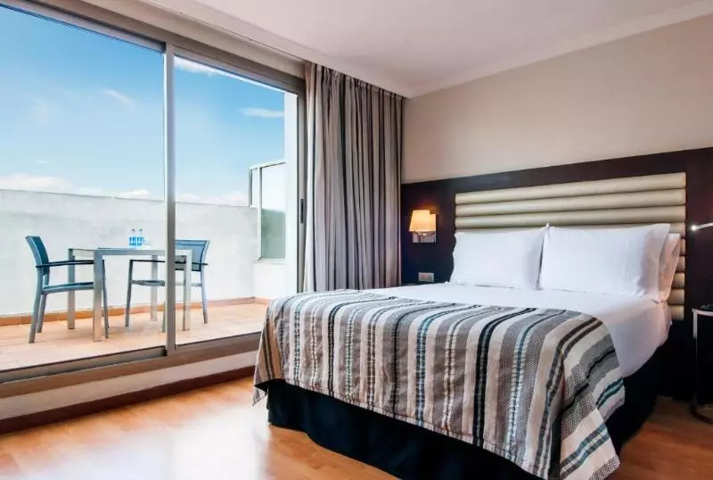 اتاق استاندارد با تراس, Eurostars Cristal Palace
