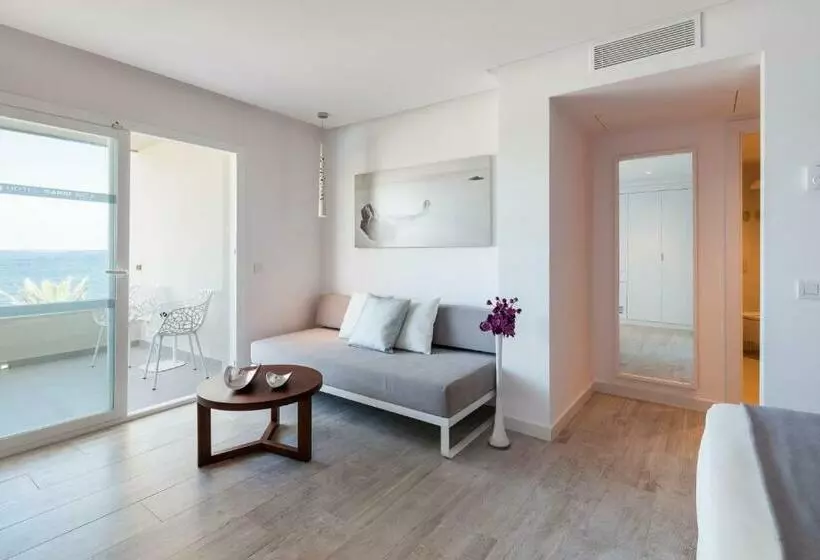 اتاق استاندارد با تراس, Garbi Ibiza & Spa
