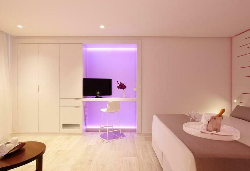 Quarto Estandar com Terraço, Garbi Ibiza & Spa