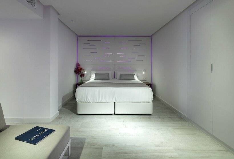 テラス付きスタンダードルーム, Garbi Ibiza & Spa