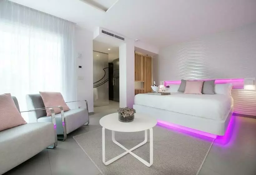 اتاق سوپریور, Garbi Ibiza & Spa