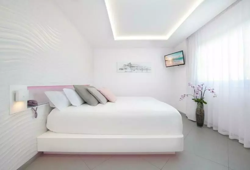 سوییت, Garbi Ibiza & Spa