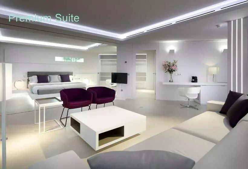 سوئیت پریمیوم, Garbi Ibiza & Spa