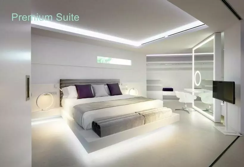 سوئیت پریمیوم, Garbi Ibiza & Spa