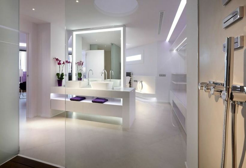 プレミアムスイート, Garbi Ibiza & Spa