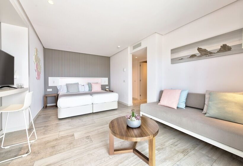 テラス付きスタンダードルーム, Garbi Ibiza & Spa