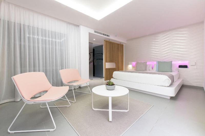 スーペリアールーム, Garbi Ibiza & Spa