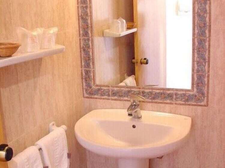 スタンダードルーム, Geminis