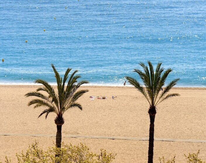 Номер Стандарт Боковой Вид на Море, Haromar