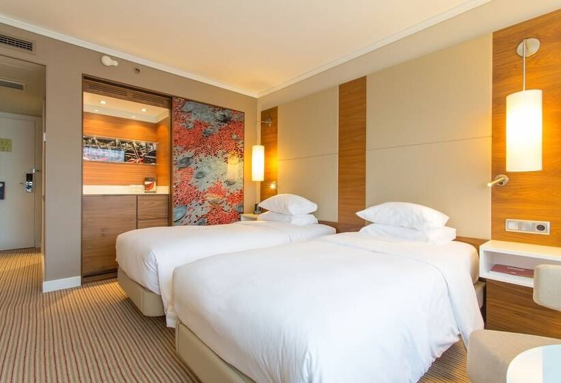 Номер Стандарт, Hilton Barcelona