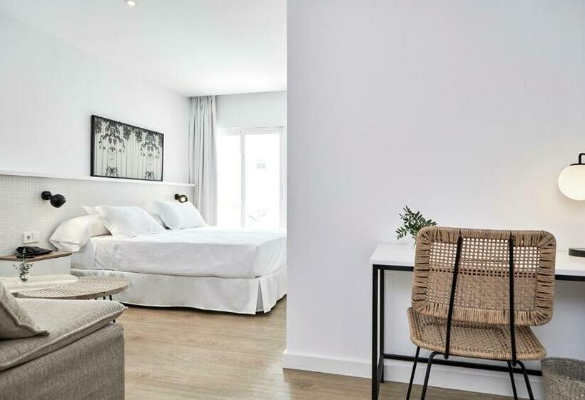 غرفة قياسية ثلاثية مزودة بشرفة, Hm Dunas Blancas